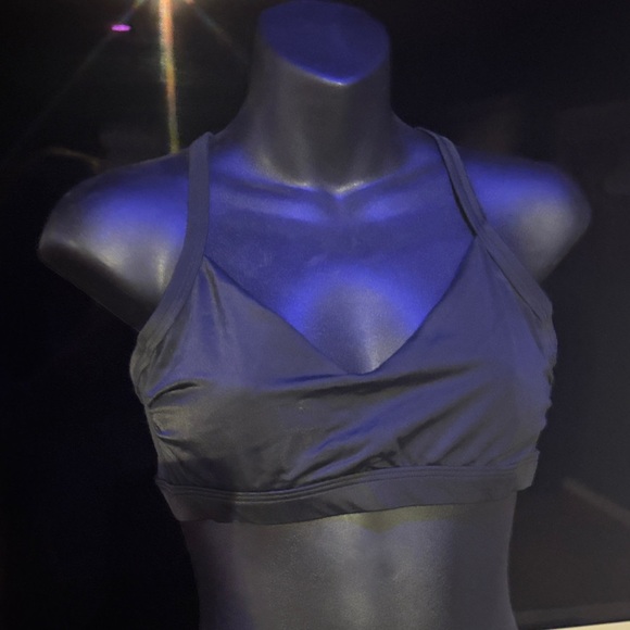 NWOT VENUS Black Bikini Top - Picture 1 of 10